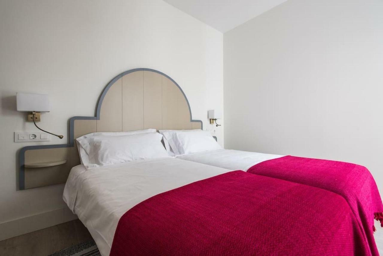 Apartamentos Rg Suites Plaza Del Salvador إشبيلية المظهر الخارجي الصورة