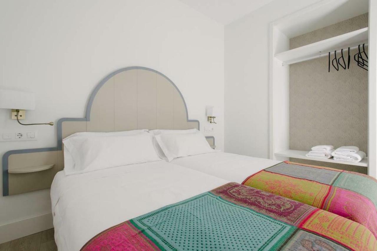Apartamentos Rg Suites Plaza Del Salvador إشبيلية المظهر الخارجي الصورة