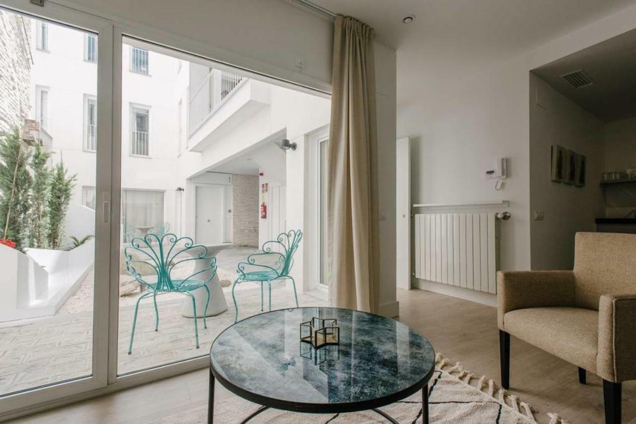 Apartamentos Rg Suites Plaza Del Salvador إشبيلية المظهر الخارجي الصورة